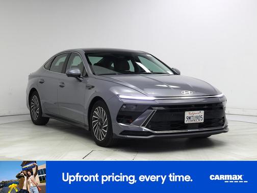 Gray 2024 Hyundai SONATA Hybrid Limited