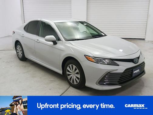 2023 Toyota Camry Hybrid LE