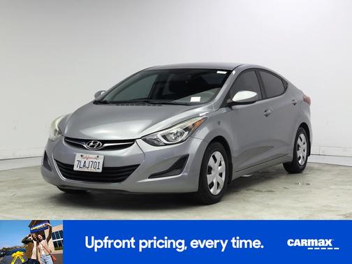Silver 2016 Hyundai ELANTRA SE