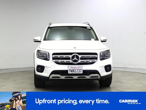 White 2022 Mercedes-Benz GLB 250