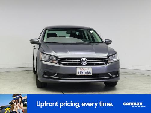 2016 Volkswagen Passat S