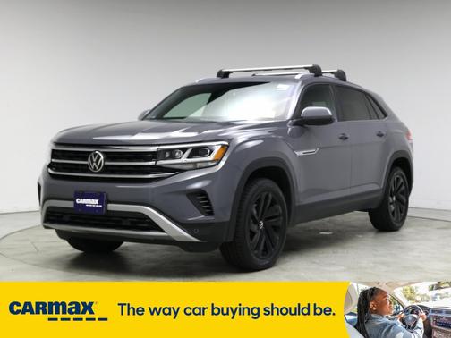 2022 Volkswagen Atlas Cross Sport SE w/Tech