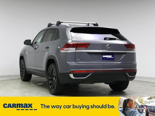 2022 Volkswagen Atlas Cross Sport SE w/Tech