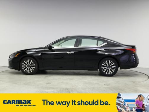 2023 Nissan Altima SV