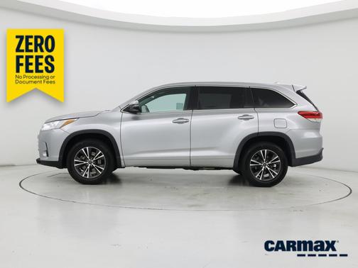 Gray 2018 Toyota Highlander LE Plus