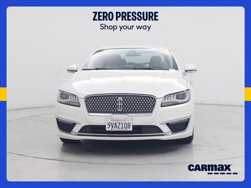 White 2019 Lincoln MKZ Reserve
