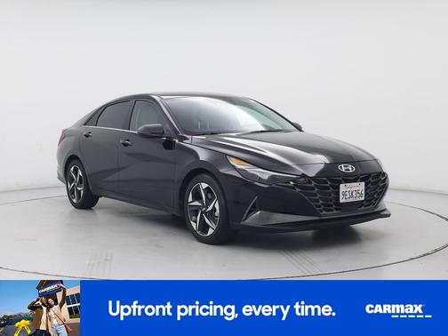 Black 2023 Hyundai ELANTRA Limited