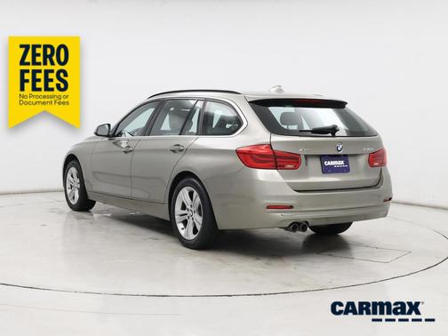 Gold 2017 BMW 330 XI