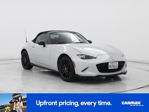White 2016 Mazda MX-5 Miata Club