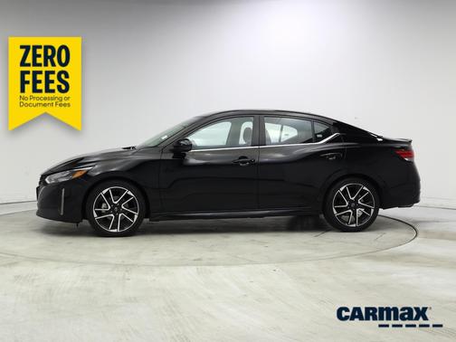 Black 2025 Nissan Sentra SR