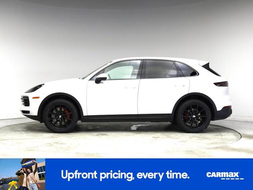 White 2023 Porsche Cayenne