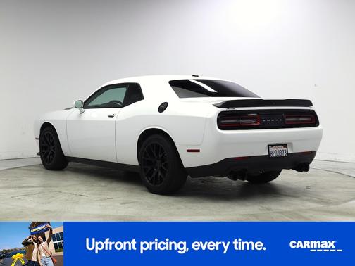 White 2020 Dodge Challenger SXT