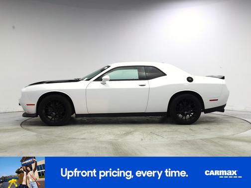 White 2020 Dodge Challenger SXT