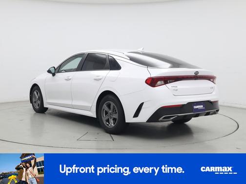 White 2021 Kia K5 LXS