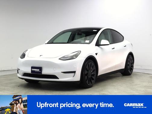 White 2024 Tesla Model Y Performance
