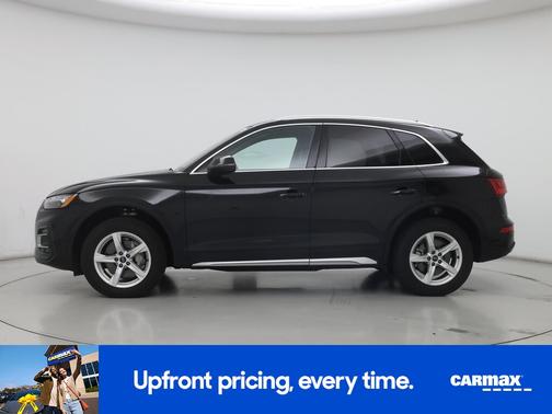 Black 2023 Audi Q5 Premium