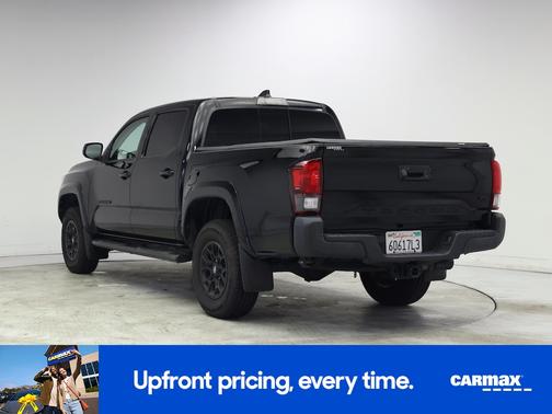 Black 2022 Toyota Tacoma SR5