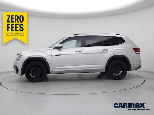 Silver 2018 Volkswagen Atlas SE