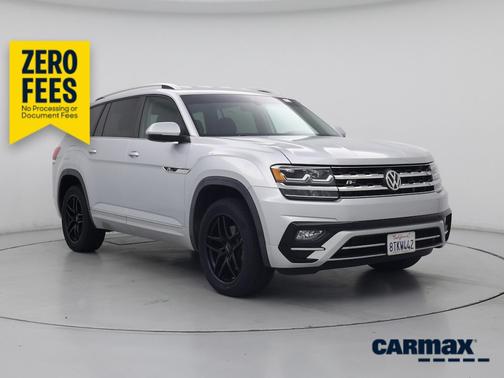 Silver 2018 Volkswagen Atlas SE