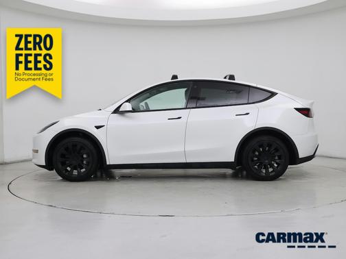 White 2022 Tesla Model Y Long Range
