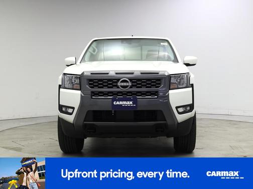 White 2025 Nissan Frontier SV