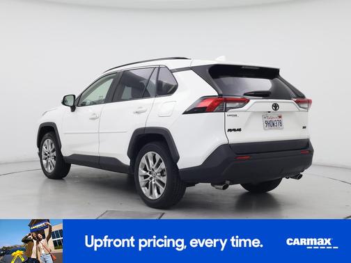 2020 Toyota RAV4 XLE Premium