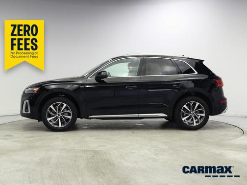 Black 2023 Audi Q5 S-Line Premium