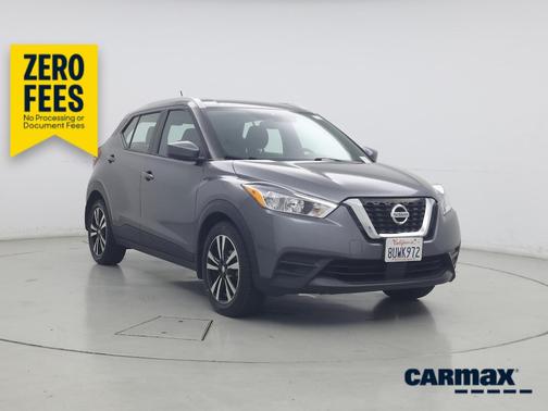Gray 2020 Nissan Kicks SV