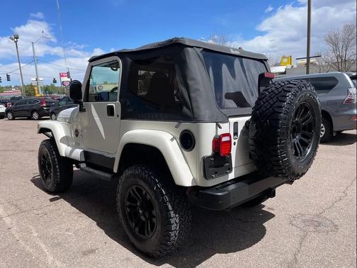 Stone White Soft Top 1998 Jeep Wrangler Sahara