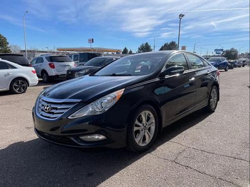 2013 Hyundai SONATA Limited