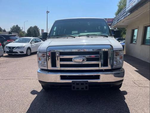 2014 Ford E350 Super Duty XLT