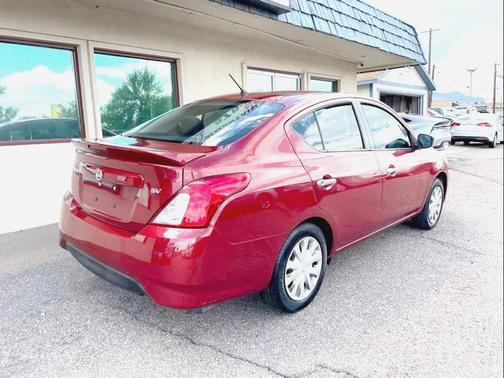 2018 Nissan Versa 1.6 SV
