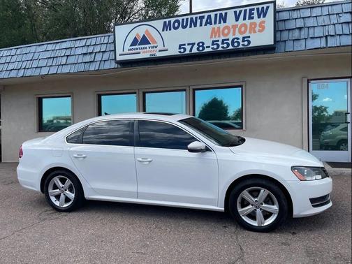 2012 Volkswagen Passat Base