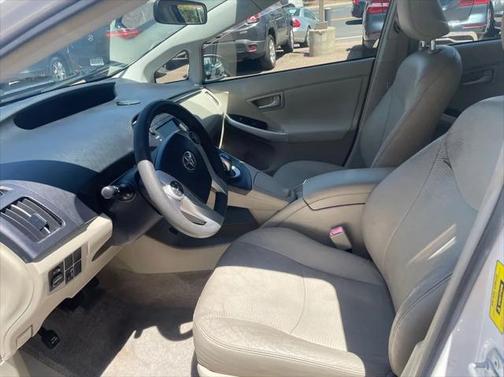 2010 Toyota Prius One