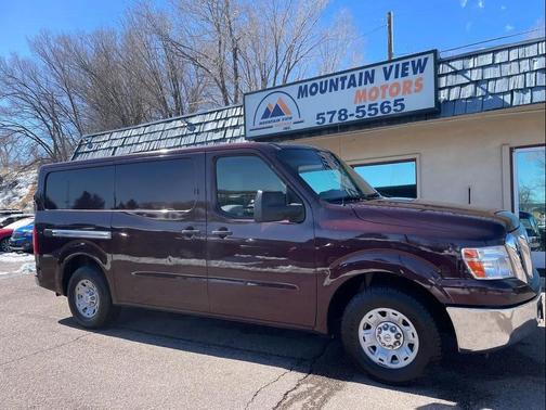 2013 Nissan NV Cargo NV2500 HD SV V8