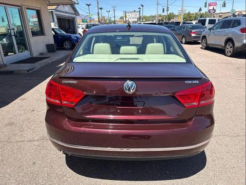 2013 Volkswagen Passat 2.0 TDI SEL Premium