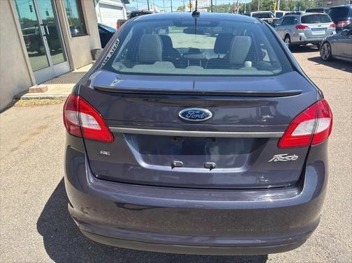 2013 Ford Fiesta SE