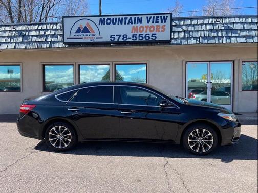 2018 Toyota Avalon XLE Plus