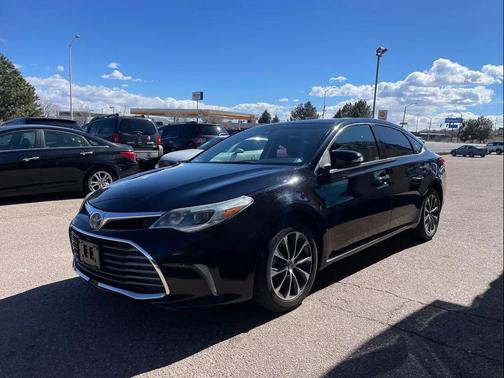 2018 Toyota Avalon XLE Plus