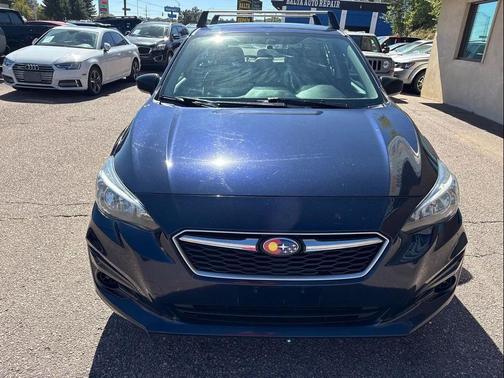 2019 Subaru Impreza 2.0i