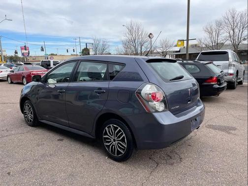 2009 Pontiac Vibe Base