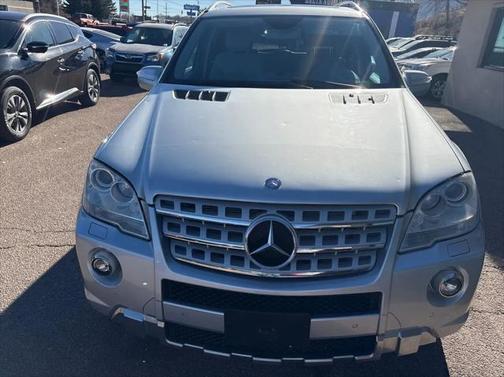 2010 Mercedes-Benz M-Class 4MATIC