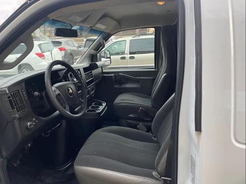 2020 Chevrolet Express 2500 RWD 2500 Regular Wheelbase WT