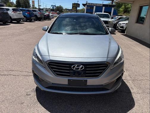Shale Gray Metallic 2015 Hyundai SONATA Limited 2.0T