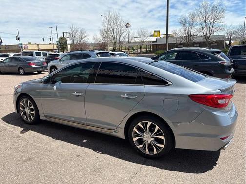 Shale Gray Metallic 2015 Hyundai SONATA Limited 2.0T