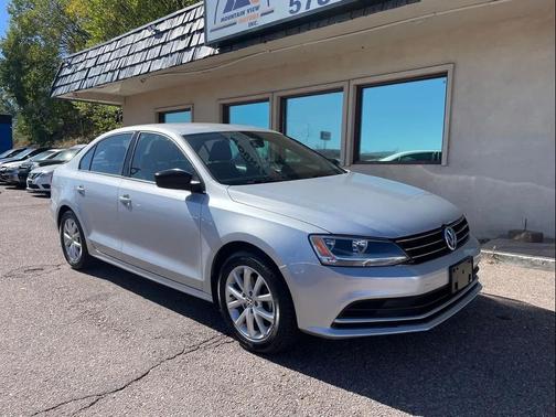 2015 Volkswagen Jetta 1.8T SE