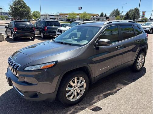 Granite Crystal Metallic Clearcoat 2017 Jeep Cherokee Limited