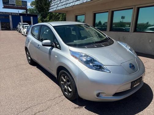 2012 Nissan Leaf SL