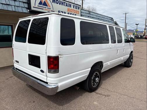 Oxford White Clearcoat 1999 Ford E350 Super Duty XL Wagon