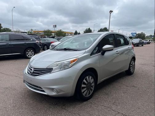 Brilliant Silver Metallic 2015 Nissan Versa Note SV